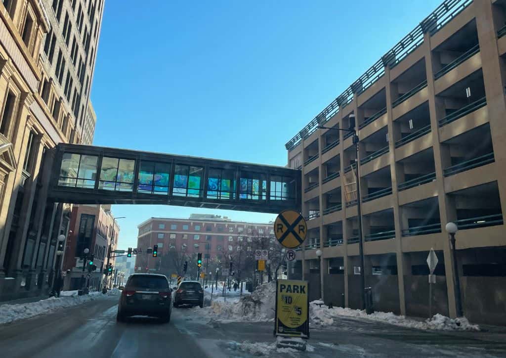 A view of a sky walk and buildings that can be seen when living in Minneapolis.
